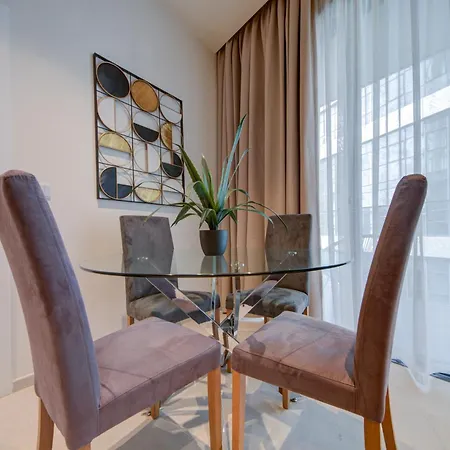 Official Of Mercury Towers By Mymercury Appartement