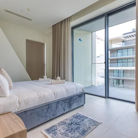 Exquisite In Mercury Towers By 360 Estates * San Julián