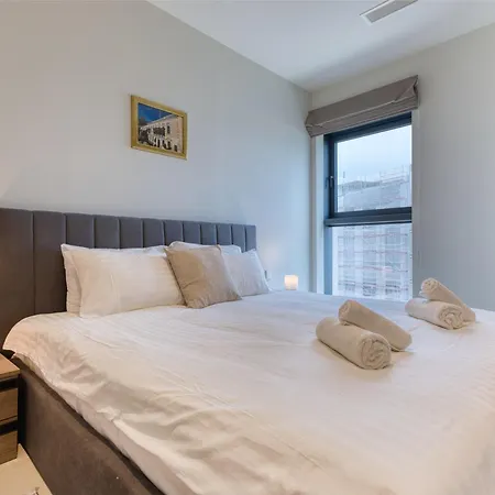 Exquisite In Mercury Towers By 360 Estates * San Julián