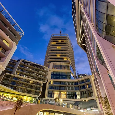 Exquisite In Mercury Towers By 360 Estates Apartment *