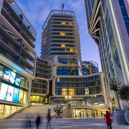 Apartment Exquisite In Mercury Towers By 360 Estates *