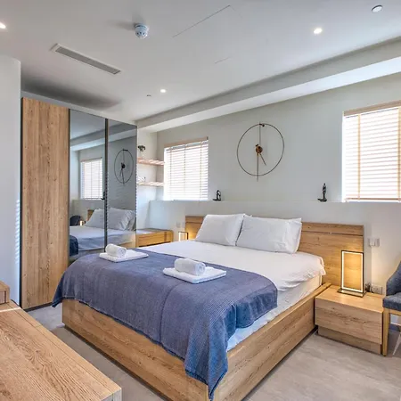Exquisite In Mercury Towers By 360 Estates