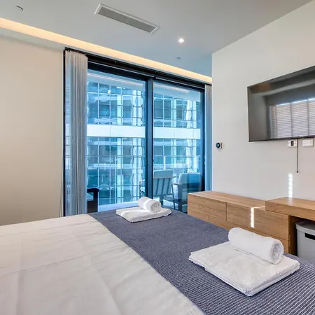 Exquisite In Mercury Towers By 360 Estates