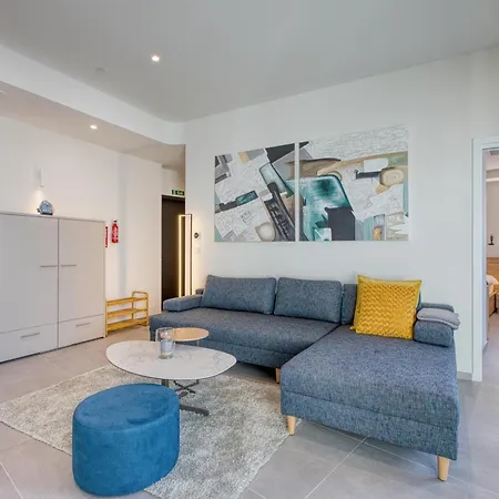 Apartment Exquisite In Mercury Towers By 360 Estates Saint Julian's