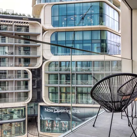 Exquisite In Mercury Towers By 360 Estates Apartment *