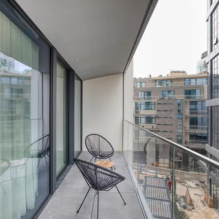 Apartment Exquisite In Mercury Towers By 360 Estates