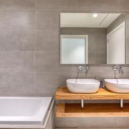 Official Of Mercury Towers By Mymercury Apartman San Ġiljan