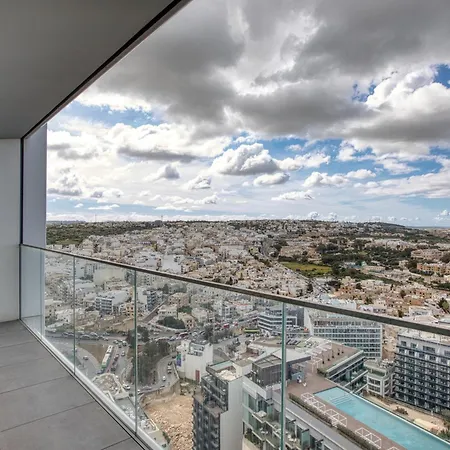 Apartment Exquisite In Mercury Towers By 360 Estates *