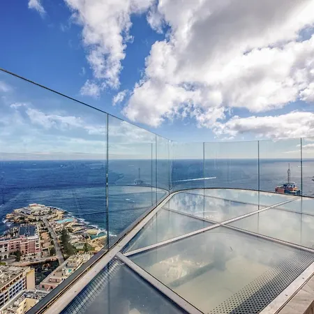 Exquisite In Mercury Towers By 360 Estates Apartment
