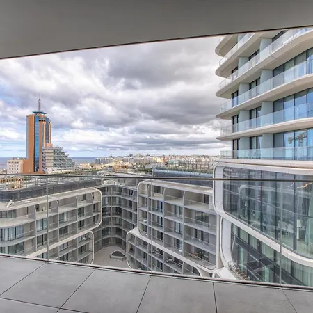 Exquisite In Mercury Towers By 360 Estates *