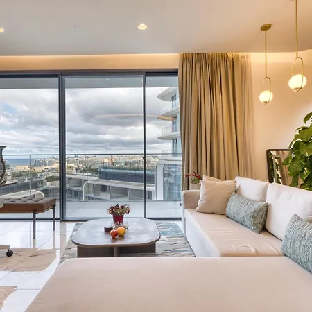 Apartment Exquisite In Mercury Towers By 360 Estates Saint Julian's