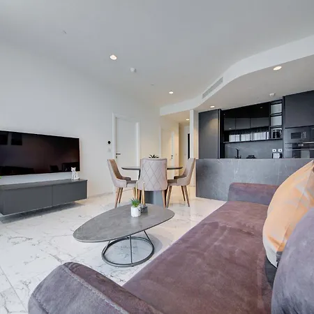 Exquisite In Mercury Towers By 360 Estates Apartment *