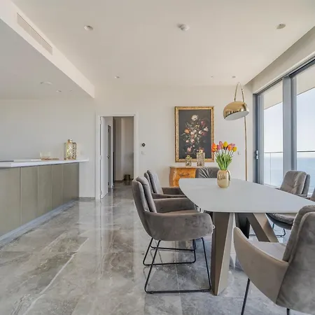 Appartement Official Of Mercury Towers By Mymercury *