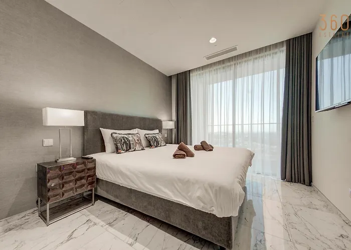 Official Of Mercury Towers By Mymercury アパート