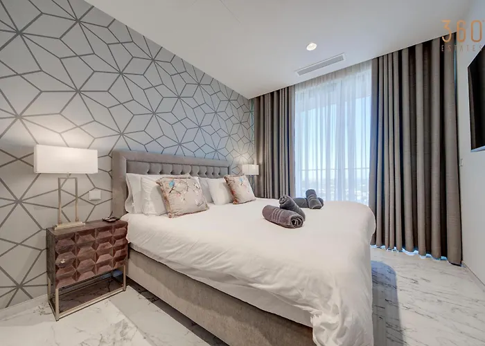 アパート Official Of Mercury Towers By Mymercury *