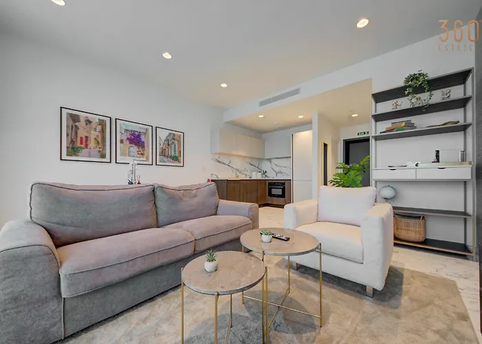 Official Of Mercury Towers By Mymercury アパート Saint Julian's